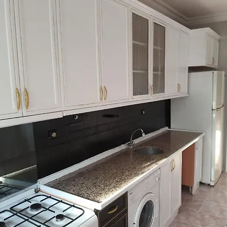 Charming Flat With Central Location In Апартаменты